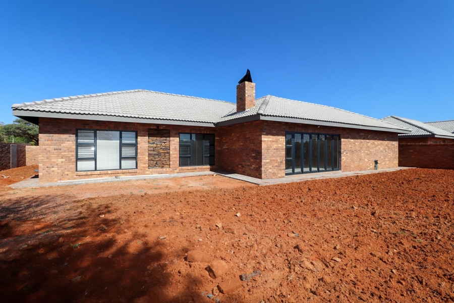 To Let 3 Bedroom Property for Rent in Flamwood North West